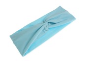 Elastyczna opaska w kolorze jasno niebieskim do włosów z supłem, wykonana z rozciągliwego materiału