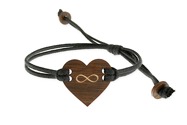 Bransoletka wykonana z czarnego sznurka jubilerskiego z przywieszką w kształcie serca z wygrawerowanym symbolem nieskończoności