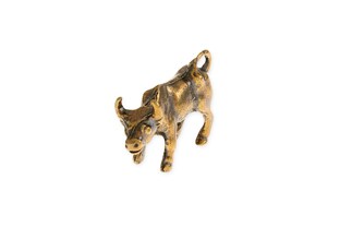 Figurka z metalu nieszlachetnego w kolorze starego złota z podobizną byka