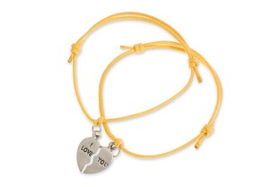 Podwójna bransoletka wykonana ze sznurka jubilerskiego w kolorze żółtym z zawieszką w kształcie serca w kolorze srebrnym błyszczącym