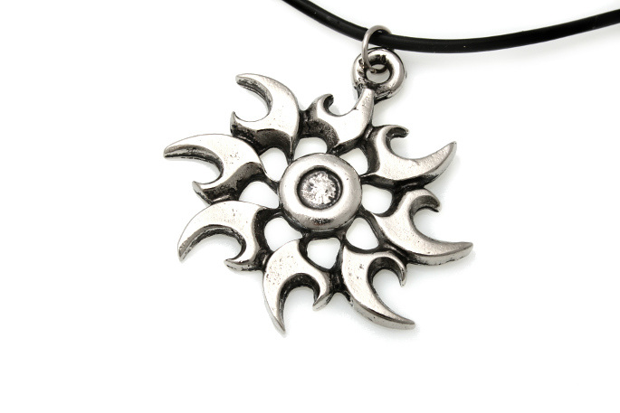 Amulet Solarny Tribalowy Płomień
